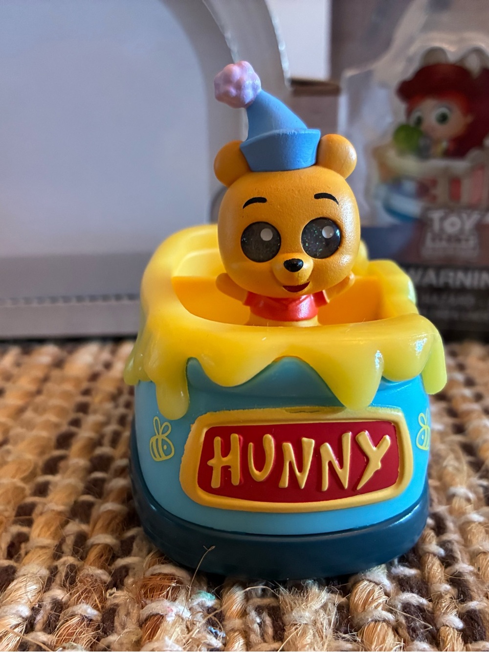 Disney Doorables Disney Parks Rides Figurines-Winnie the Pooh